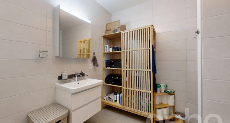 Un rez-de-jardin moderne dans un cadre privilégié à Chambésy image 8