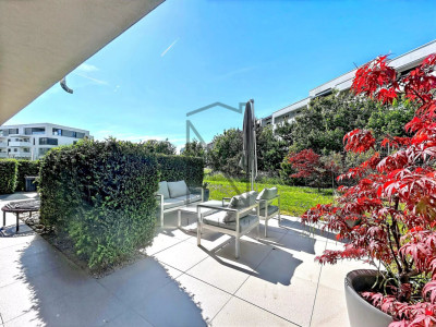 Triplex 5.5 rooms with independent space, close to the lake and the EPFL image 2
