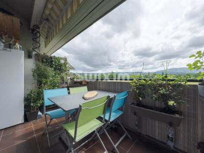 Stunning 6-room duplex apartment image 10