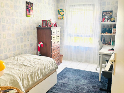 Très beau 5.5 pièces entièrement meublé avec balcon au Petit-Saconnex/Genève image 9