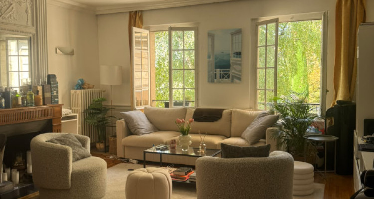 Magnifique appartement 2.5 pièces au cœur de la Vieille Ville de Genève image 1