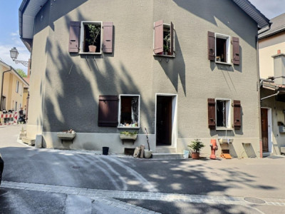 Grande maison idéalement située en viager semi occupé sans rente image 1
