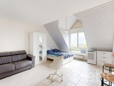 Attique lumineux en Duplex de 5.5 pièces image 4