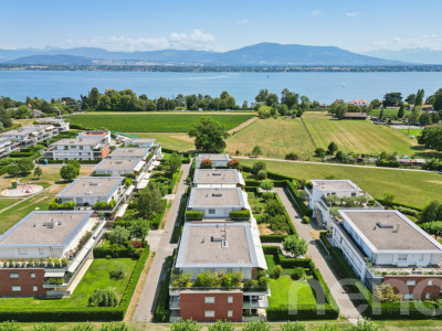 Superbe Attique de 5 pièces, vue lac et montagnes image 2