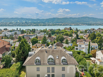 Attikawohnung mit spektakulärer See- und Weitsicht in attraktiver Lage image 1