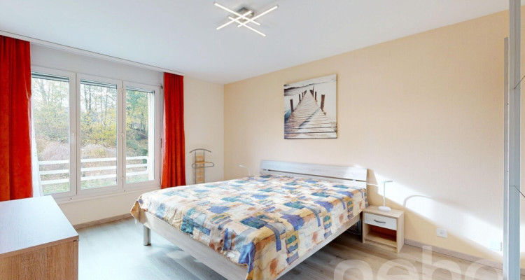 Grand 5,5 pièces de 160 m², vue dégagée et calme absolu image 5