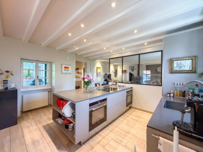 Turnkey Contemporary House in Satigny image 4