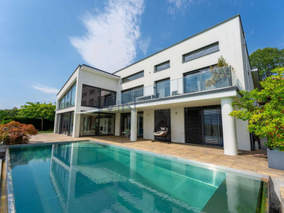 Exklusive Panorama-Villa: Ruhe & Familienglück image 5