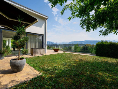 Exklusive Panorama-Villa: Ruhe & Familienglück image 11