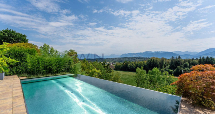 Exklusive Panorama-Villa: Ruhe & Familienglück image 10