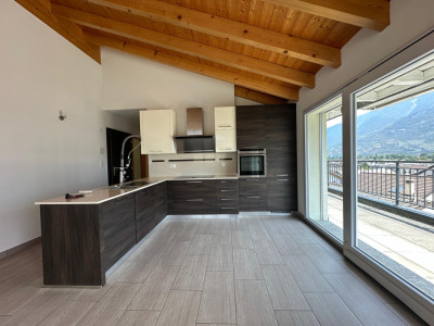 Appartement de 4.5 pces idéalement situé au coeur de Fully image 1