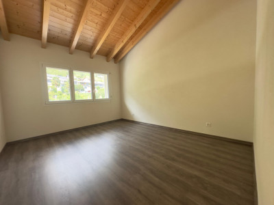 Appartement de 4.5 pces idéalement situé au coeur de Fully image 9