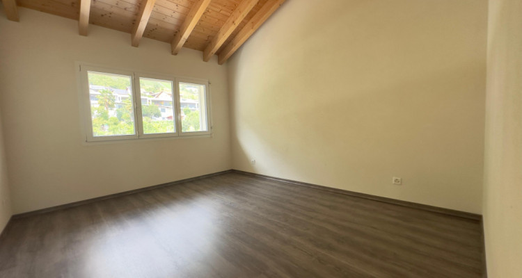 Appartement de 4.5 pces idéalement situé au coeur de Fully image 9