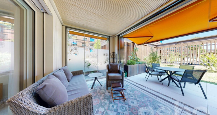 Moderne 3.5-Zimmer-Gartenwohnung mit grosszügigem Aussenbereich image 3