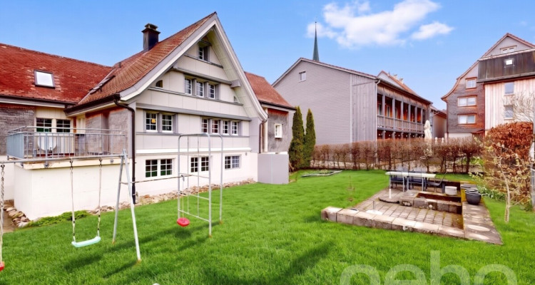 Natur, Ruhe, Möglichkeiten - vielseitige Liegenschaft in Hemberg image 1