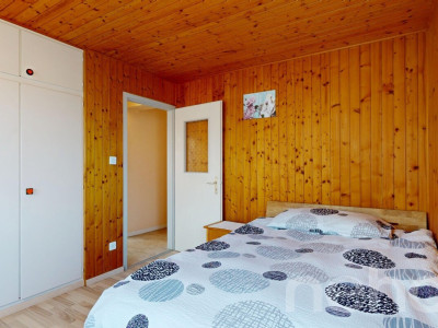 Maison multifamiliale à Broc ? 6,5 pièces et fort potentiel image 8