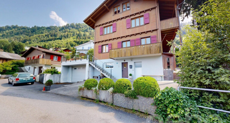 Einfamilienhaus mit Chalet Charakter. Sonnenlage mit Weitsicht image 3