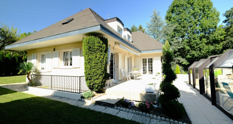 Mont-sur-Lausanne, magnifique villa individuelle  image 1