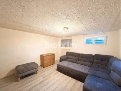 Single-story house to renovate in Confignon image 12