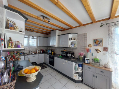 Spacieuse villa avec appartement indépendant au rez inférieur image 6