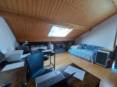 Spacieuse villa avec appartement indépendant au rez inférieur image 9