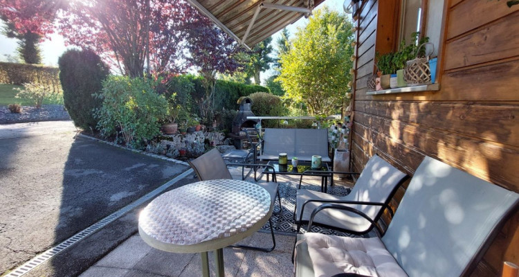 Spacieuse villa avec appartement indépendant au rez inférieur image 3