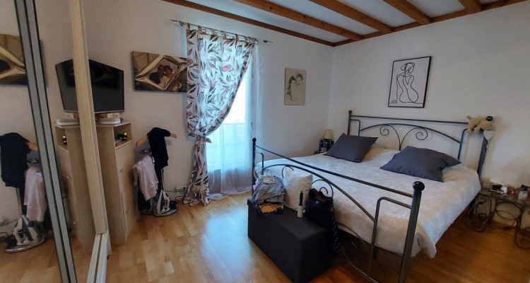 Spacieuse villa avec appartement indépendant au rez inférieur image 7