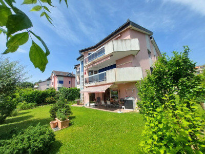 Superbe appartement de 4,5 pièces avec balcon et ascenseur dans un quartier résidentiel calme image 2
