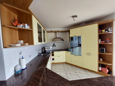 Superbe appartement de 4,5 pièces avec balcon et ascenseur dans un quartier résidentiel calme image 8