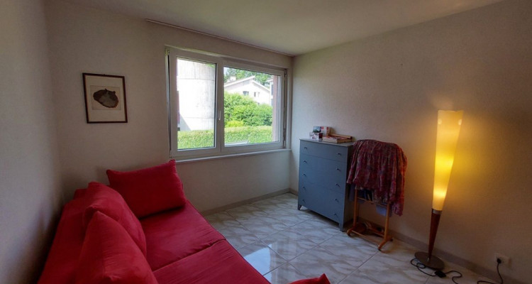 Superbe appartement de 4,5 pièces avec balcon et ascenseur dans un quartier résidentiel calme image 11