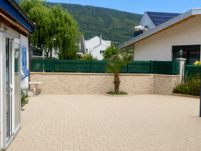 Charmante maison villageoise de deux appartements au coeur de Marin image 4