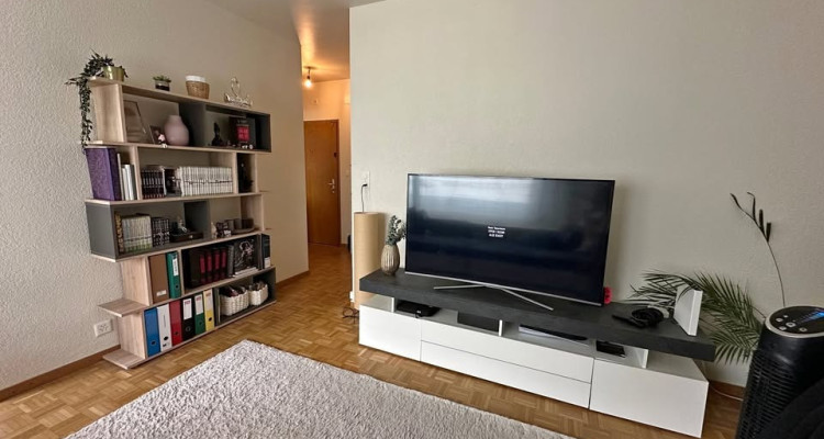 3 pièces situé au 1er étage dans un environnement calme et familial image 3