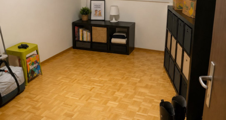 Superbe appartement traversant de 7 pièces avec vue sur le Jura image 4