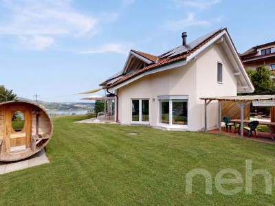 Villa dexception avec une vue imprenable sur le lac de la Gruyère image 2