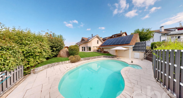 Villa dexception avec une vue imprenable sur le lac de la Gruyère image 3