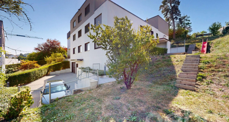 Neuwertige Traum-Gartenwohnung, hochwertiger Ausbau + 2 TG-Parkplätzen image 5