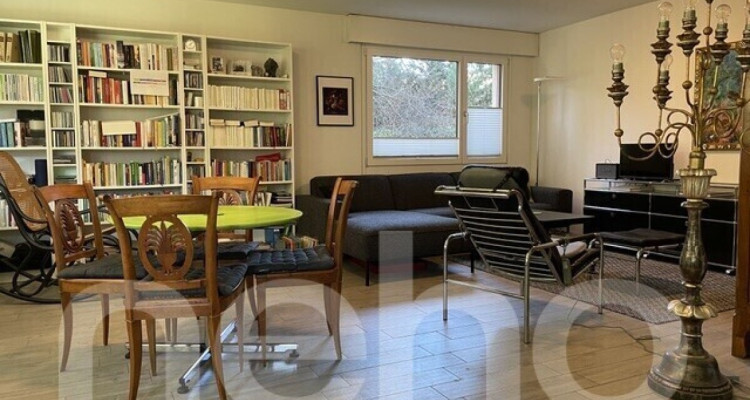 Oase der Ruhe - Exklusive 3.5-Zimmer und zusätzliches Media Atelier image 3