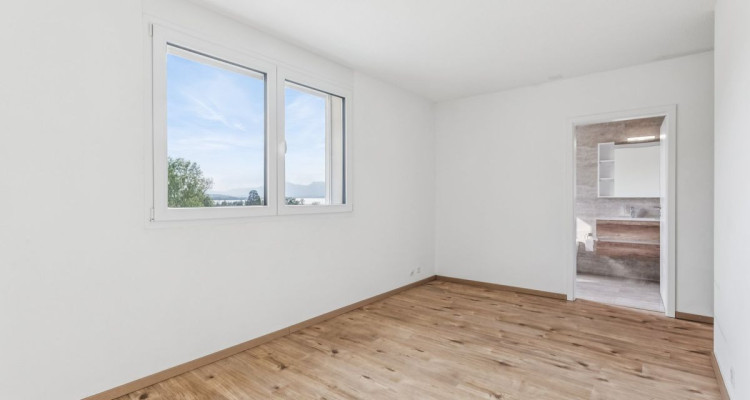 Attique avec magnifique vue sur le lac et une grande terrasse image 5