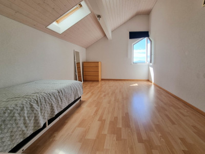 Appartement duplex lumineux avec balcon dans un cadre résidentiel privilégié image 4