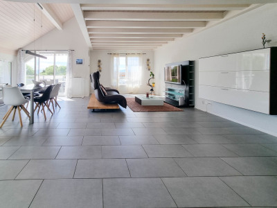 Appartement duplex lumineux avec balcon dans un cadre résidentiel privilégié image 2