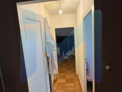 Appartement de 4 pièces au 1er étage situé à Acacias 1227 image 5