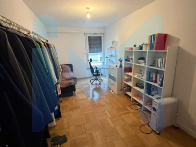 Appartement de 4 pièces au 1er étage situé à Acacias 1227 image 7