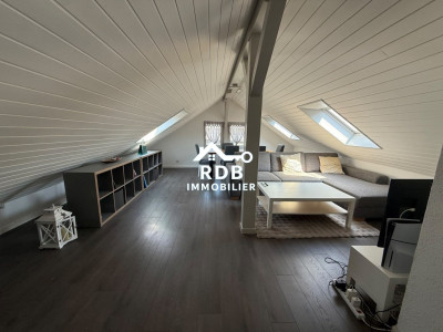 Appartement de 4 pièces au 3ème étage sans ascenseur situé à Chêne-Bourg 1225 image 1
