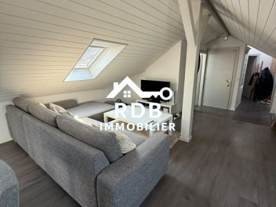 Appartement de 4 pièces au 3ème étage sans ascenseur situé à Chêne-Bourg 1225 image 2