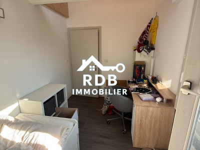 Appartement de 4 pièces au 3ème étage sans ascenseur situé à Chêne-Bourg 1225 image 5