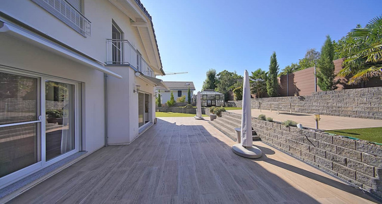 Exclusivité - Propriété coup de coeur, villa individuelle au calme image 3