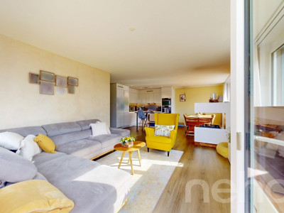 Moderne 4.5-Zimmer-Wohnung an der Bauzonengrenze image 3
