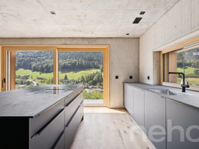Moderne Architektur und grosszügiges Wohnen in Küblis image 4