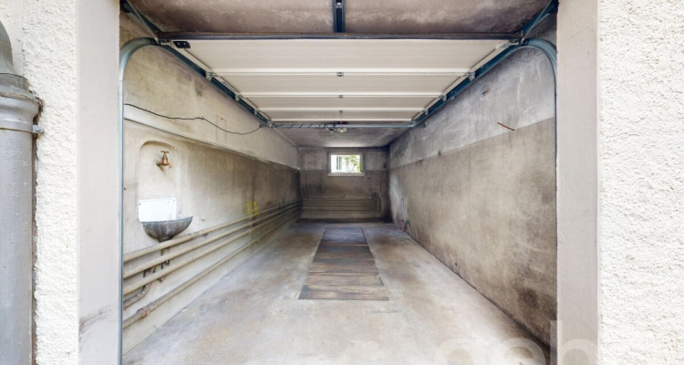 Charmante 2.5-Zimmer-Wohnung mit eigener Garage im Monbijou image 11