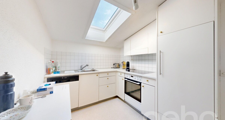Vielseitiges Zweifamilienhaus mit unverbaubarer Weitsicht image 9